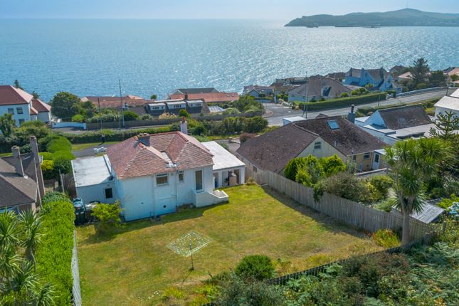 The Dolphins,131 King Edward Road, Onchan photo 2