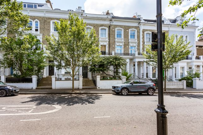 Thumbnail Flat to rent in St. Charles Square, Notting Hill, London
