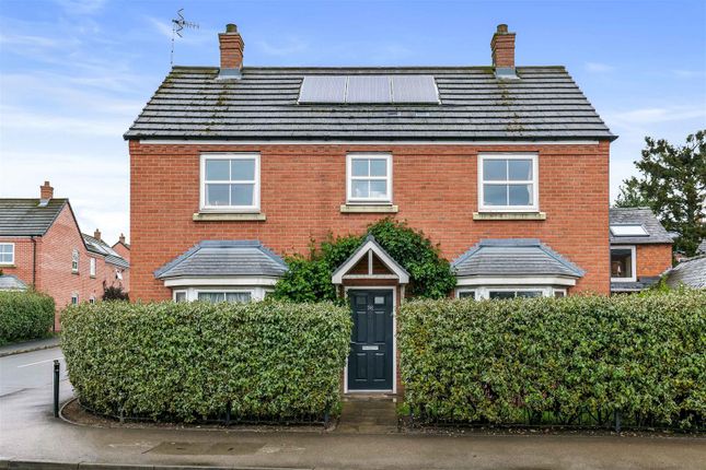 Thumbnail Detached house for sale in Waterloo Road, Bidford-On-Avon, Alcester