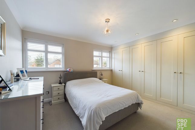Detached house for sale in Hunters Way, Spencers Wood, Reading, Berkshire