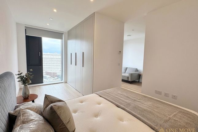 Flat 1405, 7 Nobel Way, Manchester photo 3