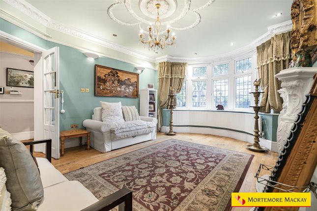 71, The Chine, London photo 2