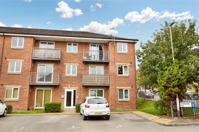 Flat for sale in Woodeson Lea, Rodley, Leeds, West Yorkshire