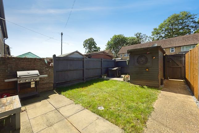 14, Blenheim Road, HUNTINGDON photo 4