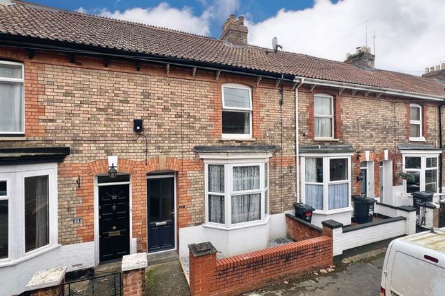 Thumbnail Terraced house for sale in Clarence Street, Taunton