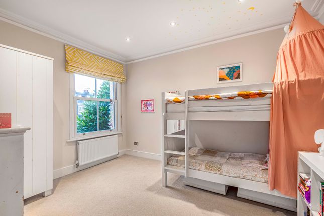 End terrace house for sale in Grimwood Road, Twickenham