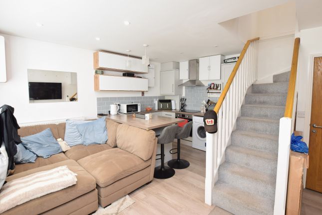 2 Crown Yard, East Street, St. Ives photo 5