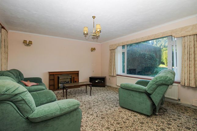 Property for sale in Ellerslie Lane, Bexhill-On-Sea