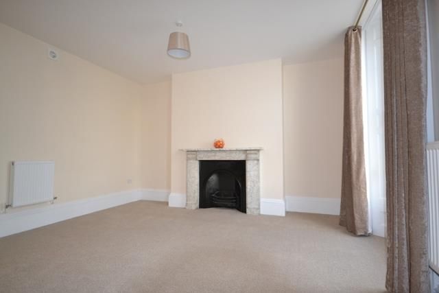 Flat 3, 6 Richmond Road, Exeter photo 4