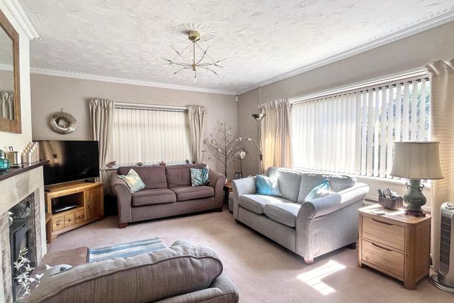6, Well Close, Winscombe photo 2
