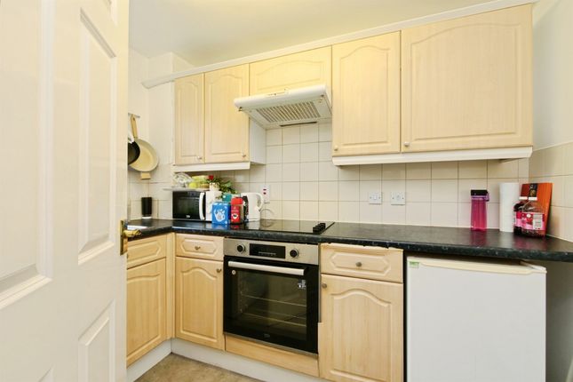 7, Constable Court, Millfield Avenue, York photo 3