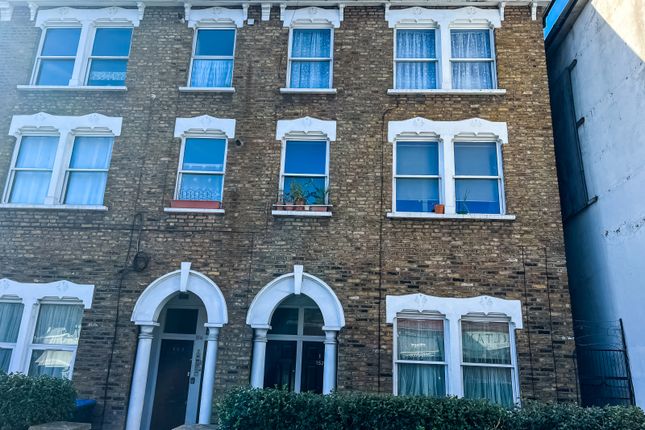 Thumbnail Flat for sale in 152 - 154 High Street
