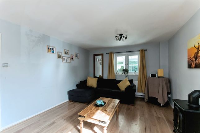 Shalfleet Close, Eastbourne photo 3