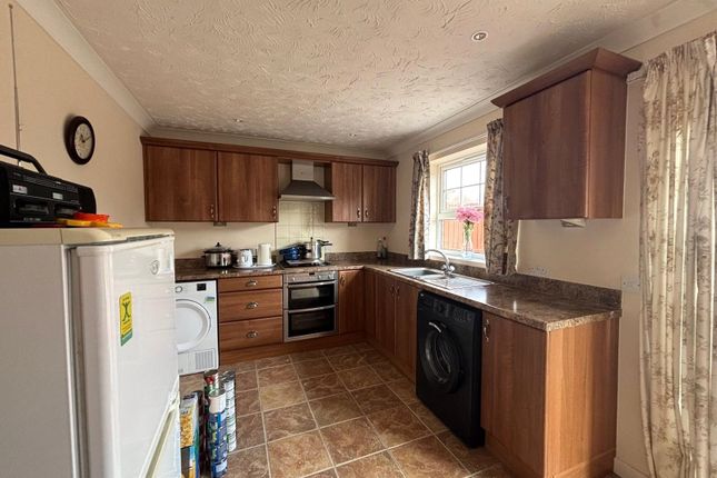 60, Ashton Hall Drive, Lincolnshire photo 2
