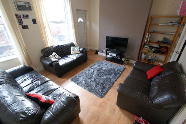 Terraced house to rent in Ashville Road, Hyde Park, Leeds