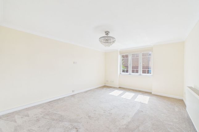 50 Leven Road, Hamilton photo 2