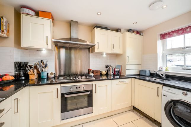 14 Tynan Close, Royston photo 4