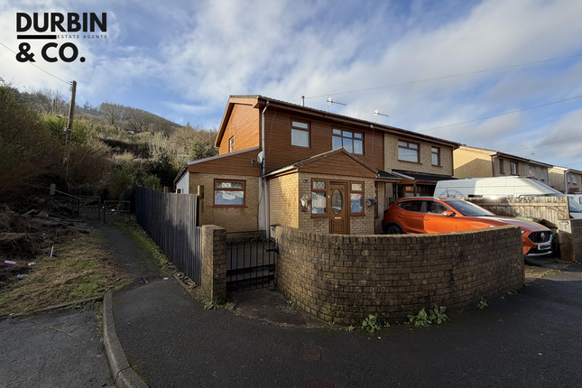 45 Nant-y-Fedw, Mountain Ash photo 2