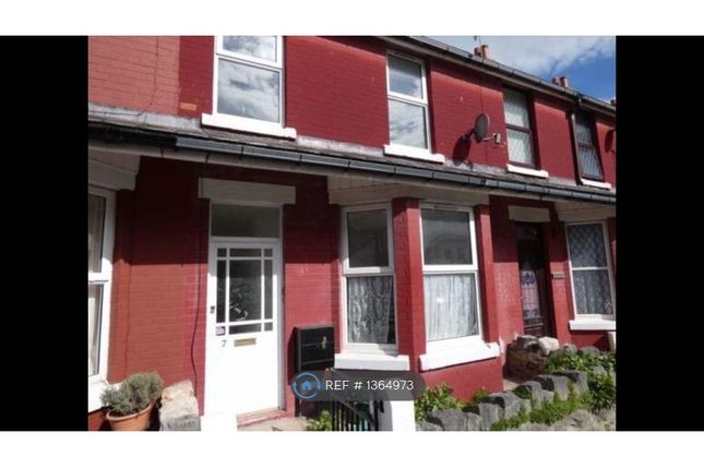Thumbnail Terraced house to rent in Victor Road, Colwyn Bay
