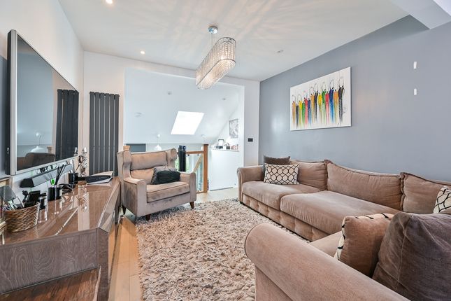 85, Donaldson Road, London photo 4