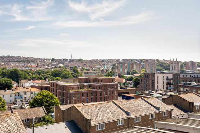 26 Blackmore Court, Brighton photo 3