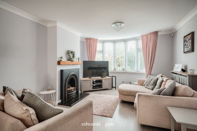 96, Whateley Crescent, Castle Bromwich photo 2