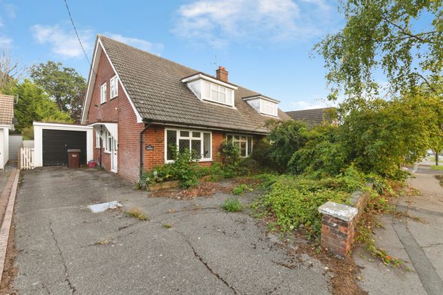 4-bed bungalow on Croeso,, Wyatts Green Lane, Brentwood, £600,000