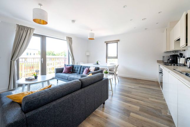 Flat for sale in Walnut Tree Close, Guildford