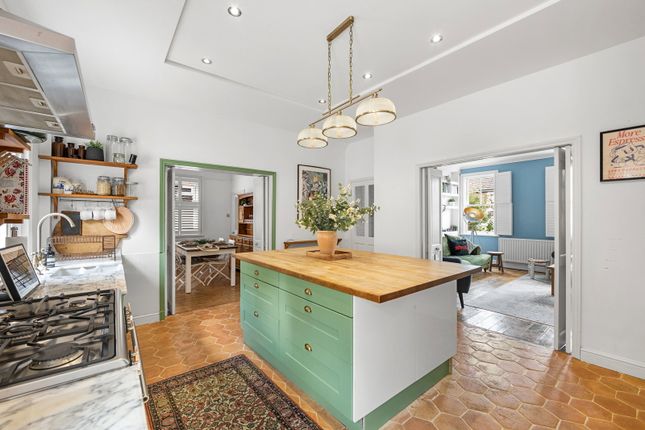 45, Beechwood Road, Caterham photo 4