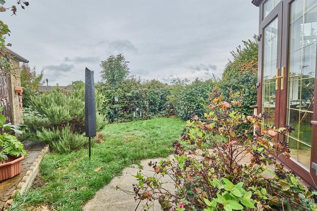 Almond Way, Earl Shilton photo 4