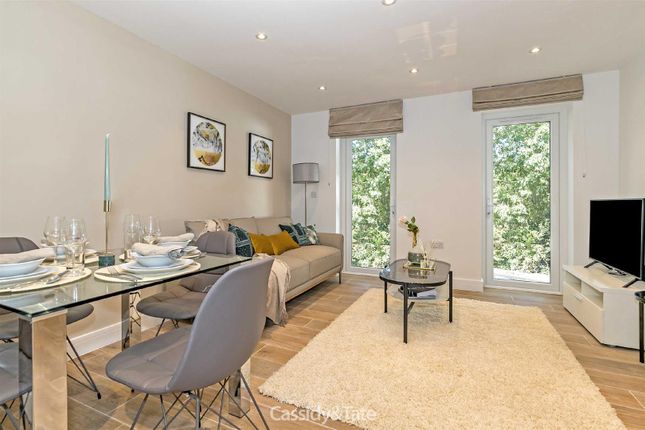 4 Provence House, The Limes, St. Albans photo 3