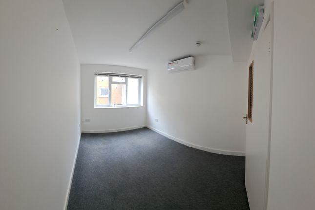 Office to let in High Street, New Malden