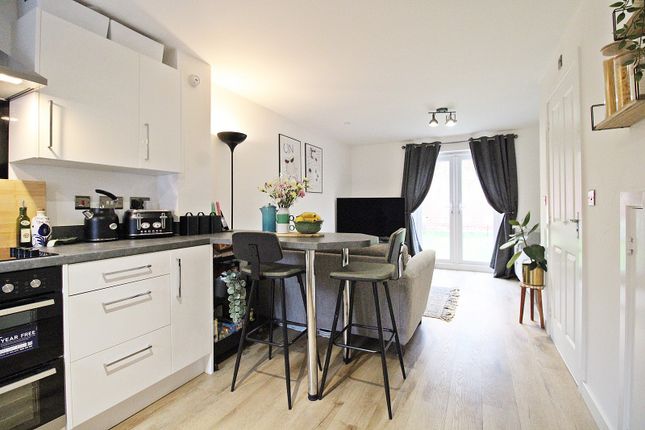 Lounge-Kitchen