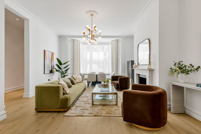 Apartment 1,, 18 Porchester Gardens, London photo 4