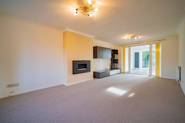 23 Eaton Grange Drive, Nottingham photo 3