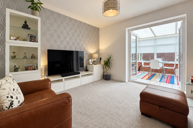 5, Canning Close, Leicester photo 4