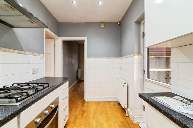 9, Thomas Avenue, Nottingham photo 4