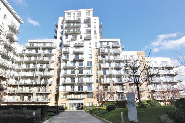 Thumbnail Flat to rent in Seven Sea Gardens, London