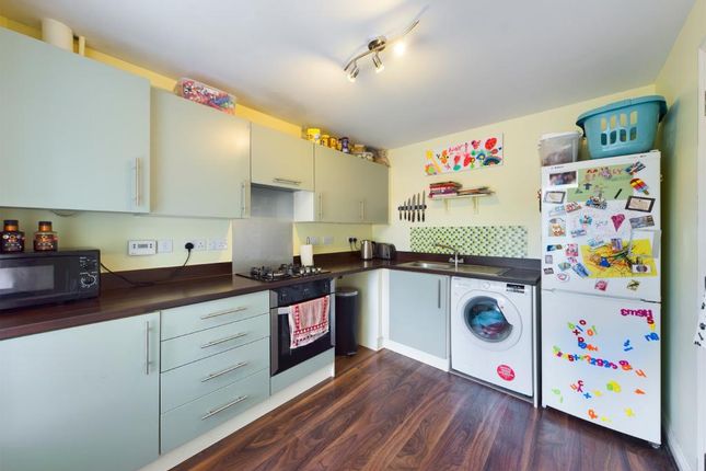 109, Woodvale, Gloucester photo 4