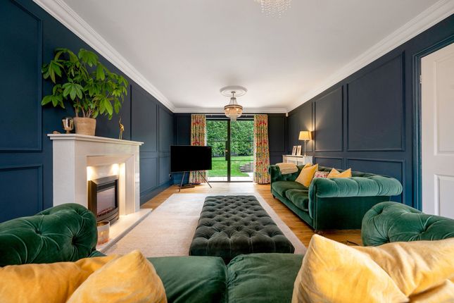 4 Holly Court, Nottingham photo 2