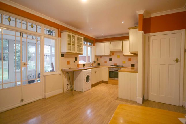 Thumbnail Terraced house for sale in The Drive, Upney