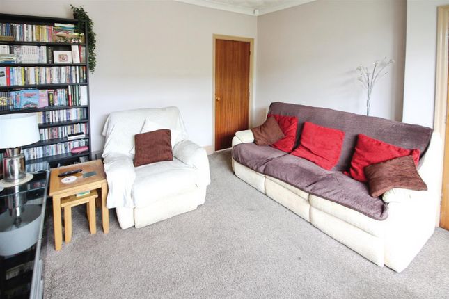 163, Leeds Road, Leeds photo 4