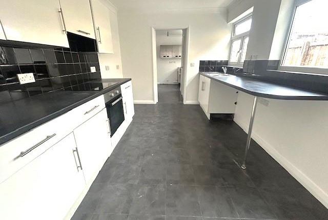 3-bed house on Cambs, £1,000/mo