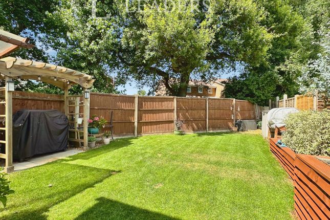3, Acre Lane, Waterlooville photo 2
