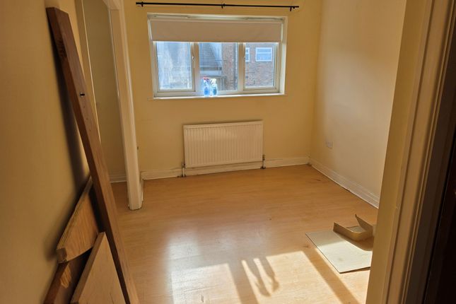 Flat 10, Harrington View, 27, Seabank Road, Wallasey photo 5