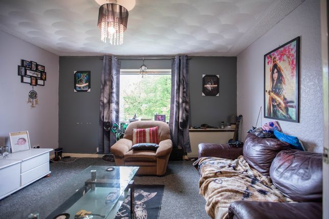 15g, Tarbolton Road, Cumbernauld photo 3