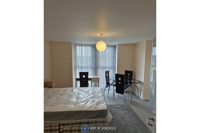 Flat R, Tetlow Church, Liverpool photo 3