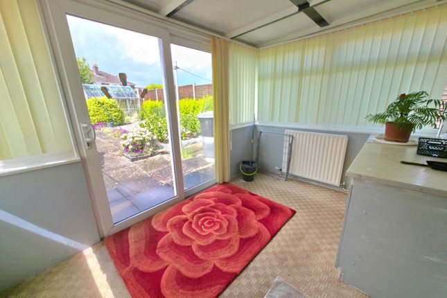 7, Martins Road, Warwickshire photo 3
