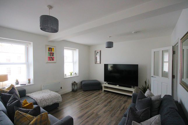 Flat 3, 3, Val Plaisant, St Helier photo 4