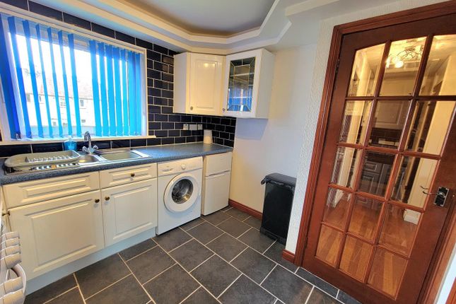 11, Oswald Court, Kirkcaldy photo 5